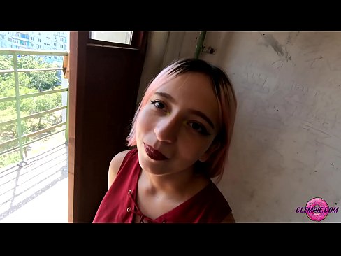 ❤️ Sha'awar ɗalibi yana tsotsar Baƙo a Waje - Cum A Fuskarsa ❤ Ingantacciyar batsa ❌️❤